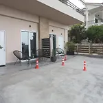 K *